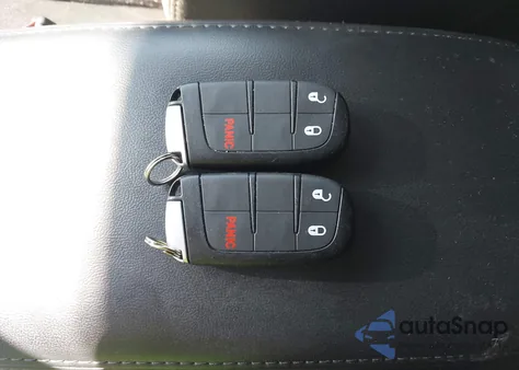 2019 Dodge Journey Se from USA, damaged, VIN 3C4PDCBB5KT835469